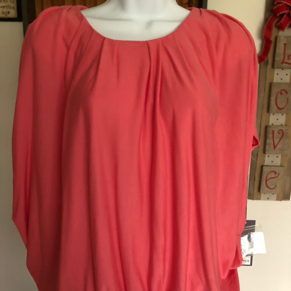 🔴SOLD🔴 NWOT! Jennifer Lopez Gorgeous Dark Peach